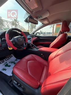 تۆیۆتا کامری